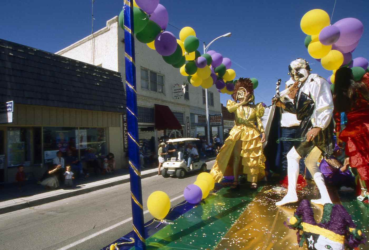 T or C Fiesta 2003: Mardis Gras on the Rio Grande