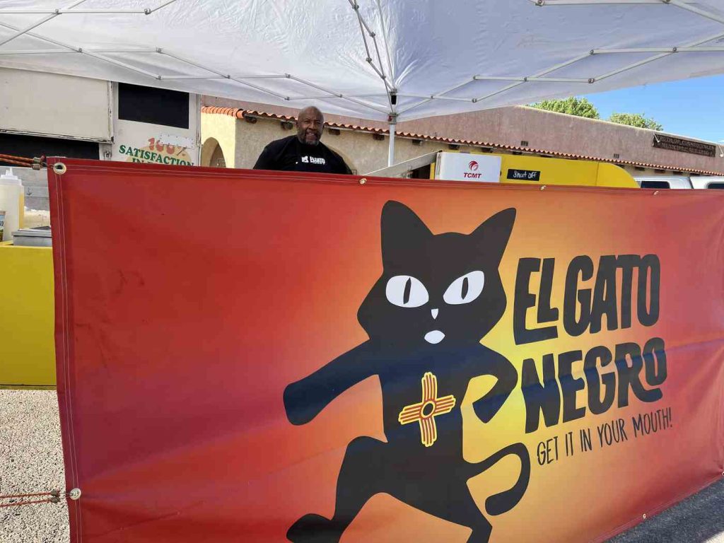 Truth or Consequences Fiesta food vendor - El Gato Negro