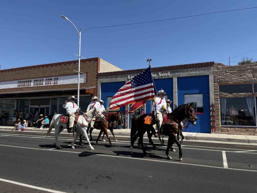 sheiffs posse horseback riders