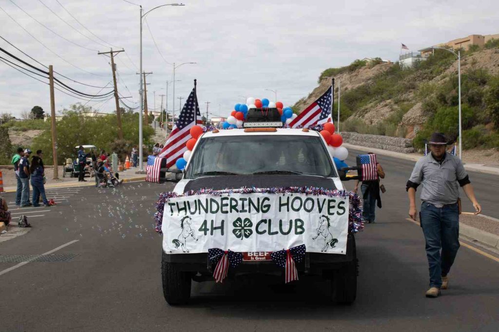 fiesta parade 4h hooves