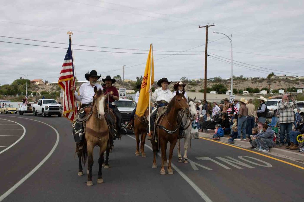 fiesta parade saddle club