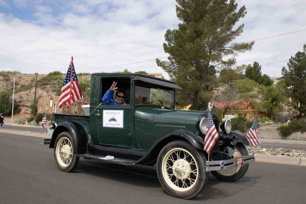 fiesta parade vintage car